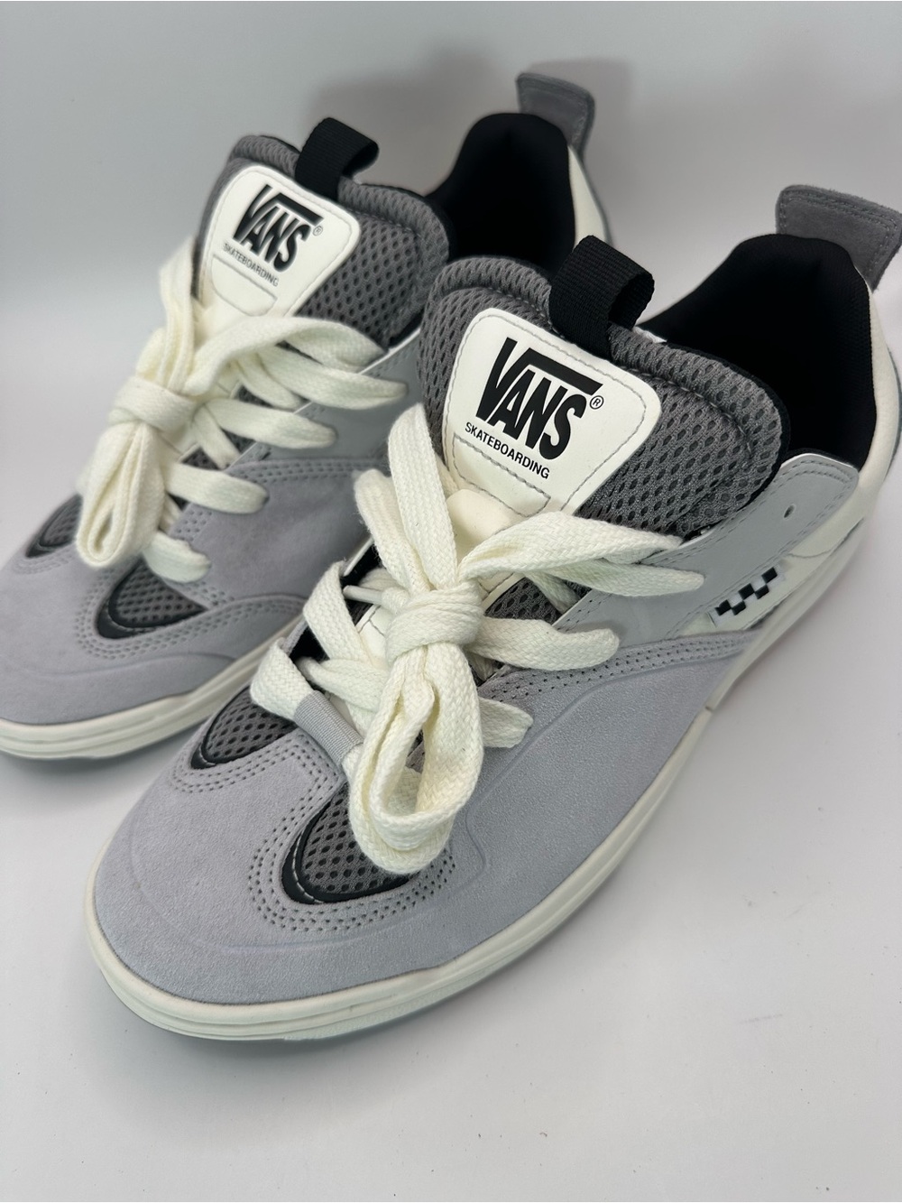 Vans Zahba Shoes Mens Size 11Chunky Gray White Skateboarding Low Top Sneakers